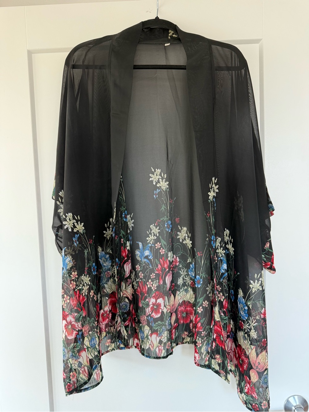 Black Sheer Floral Kimono - Picture 5 of 5